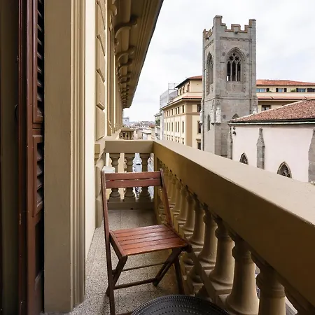 San Marco Black Luxury Con Terrazzo E Parcheggio Su Richiesta Apartman Firenze