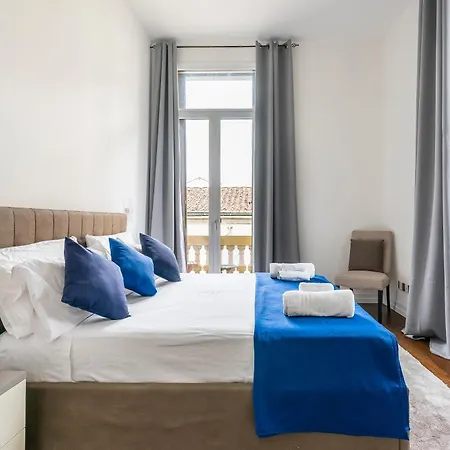 San Marco Black Luxury Con Terrazzo E Parcheggio Su Richiesta 公寓 *