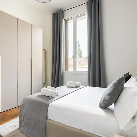 San Marco Black Luxury Con Terrazzo E Parcheggio Su Richiesta 公寓