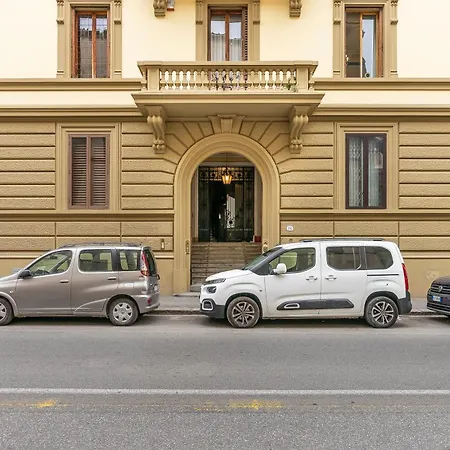 San Marco Black Luxury Con Terrazzo E Parcheggio Su Richiesta Florence
