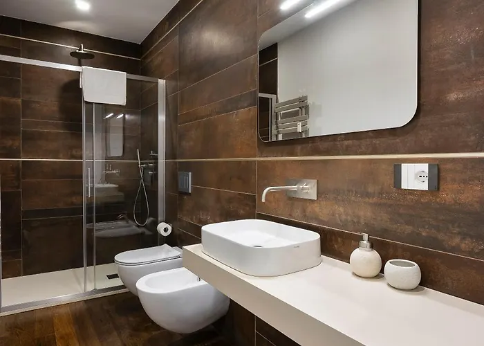 Διαμέρισμα San Marco Black Luxury Con Terrazzo E Parcheggio Su Richiesta Φλωρεντία