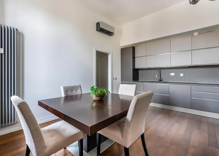 Διαμέρισμα San Marco Black Luxury Con Terrazzo E Parcheggio Su Richiesta