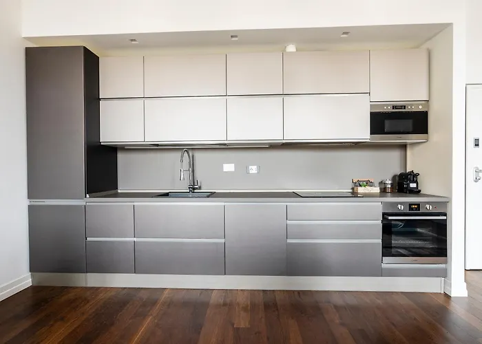 San Marco Black Luxury Con Terrazzo E Parcheggio Su Richiesta Διαμέρισμα *