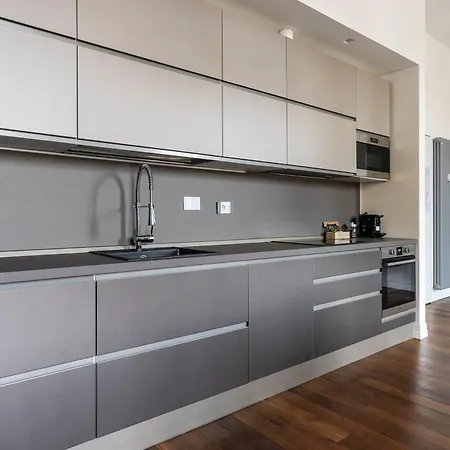 Appartement San Marco Black Luxury Con Terrazzo E Parcheggio Su Richiesta
