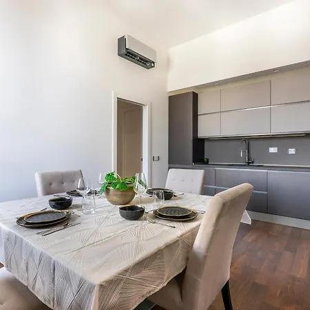 Appartement San Marco Black Luxury Con Terrazzo E Parcheggio Su Richiesta