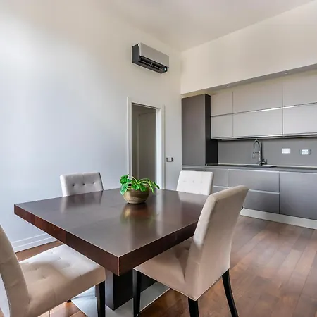 Appartement San Marco Black Luxury Con Terrazzo E Parcheggio Su Richiesta